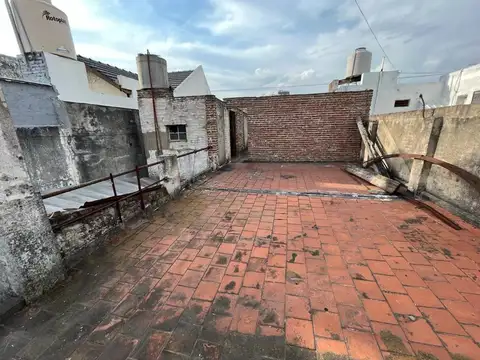 Depto Tipo Casa en Venta con 1 cocheras
