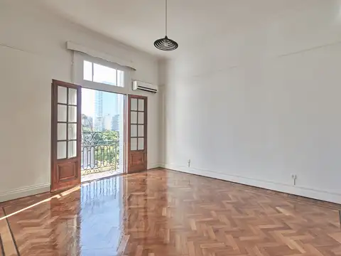 Departamento en Alquiler de 4 ambientes