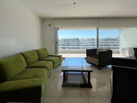 Departamento 4 ambientes con 4 baños