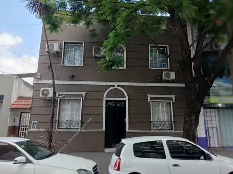 ALQUILER DE 8 OFICINAS EN MORON SUR