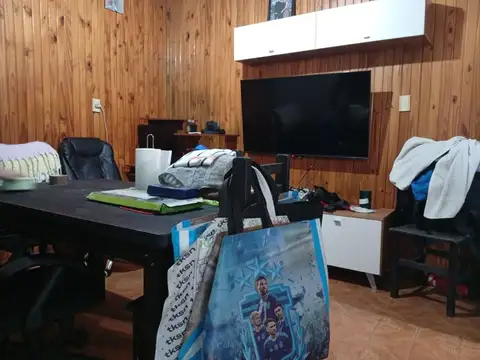 Depto Tipo Casa en Venta 57 años