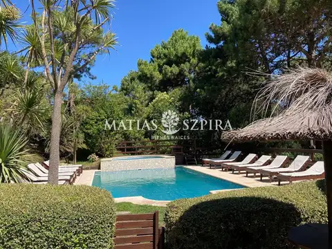 Hotel en Venta 24 años