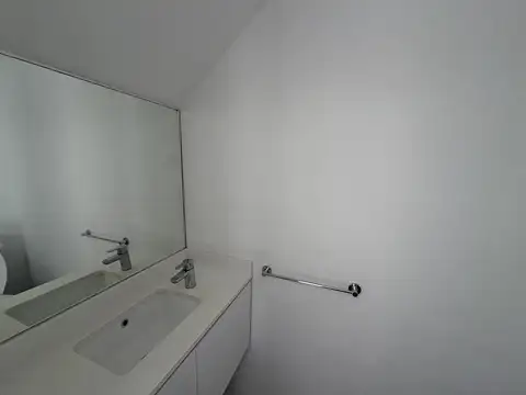 Casa en Alquiler al Oeste