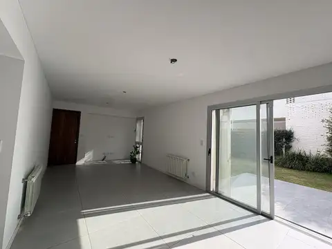 Casa en Alquiler de 2 dormitorios