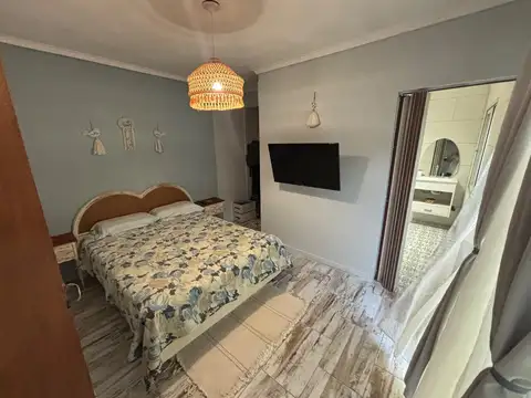 Casa en Alquiler Temporal con 1 cochera