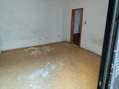 Depto Tipo Casa 2 ambientes con 1 baño