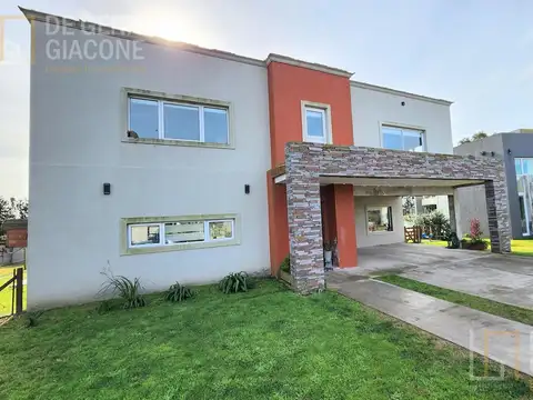 Casa en Barrio Privado Tierras del Mar