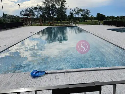 Terreno en Venta en Los Cardos, USD 195.000