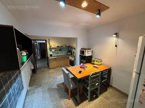 PROPIEDAD MULTIFAMILIAR - VENTA