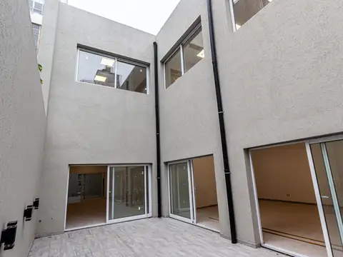 Local en Alquiler en Centro, $ 8.500.000