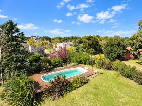 Terreno en venta en Valeria Del Mar hermosa esquina a 3 cuadras del mar y 1 de la entrada a Cariló.