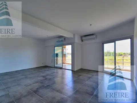 Venta departamento dos ambientes, balcón con parrilla | Condominio El Reparo, km 51 Pilar