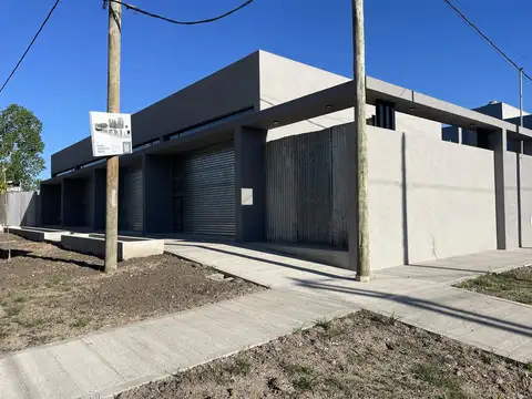 LOCALES 27 (482 Y 483)