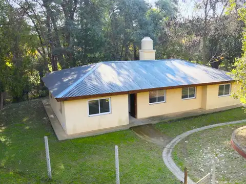 Barrio Los Eucaliptus, Pilar 1100