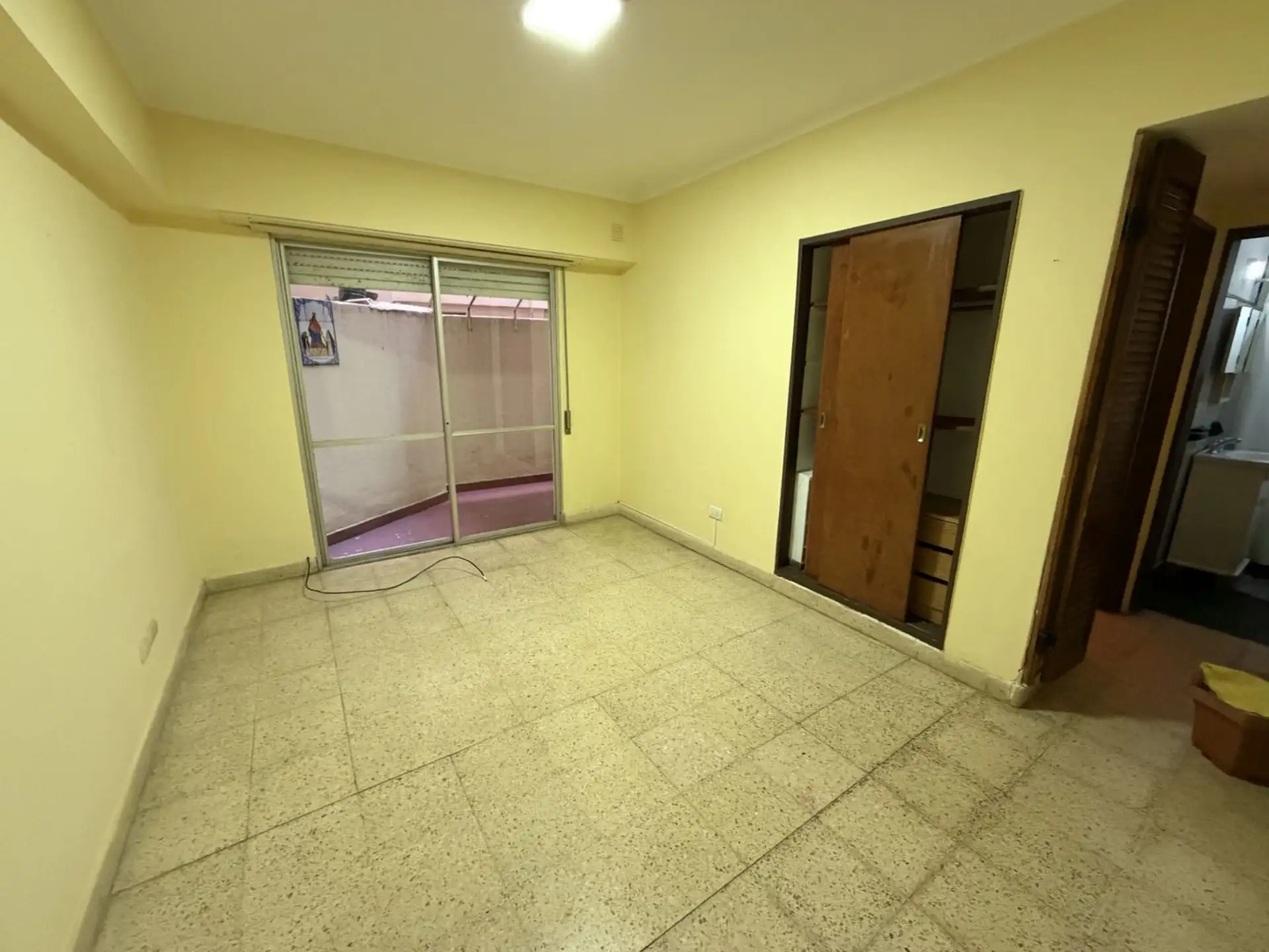 2 Amb. interno con 2 patios