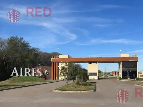 Terreno en Venta 10  mts Fondo