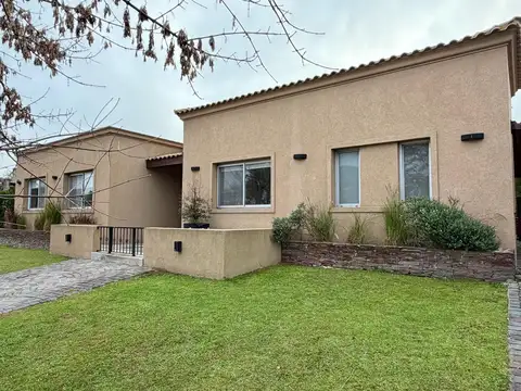Venta Casa al rio, 4 ambientes, Barrio San Marco, Villanueva, Tigre