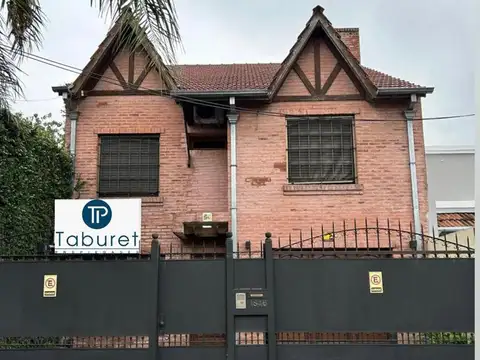 Casa 5 ambientes en venta en Castelar