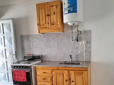 Depto Tipo Casa en Alquiler en Villa Celina, $ 500.000