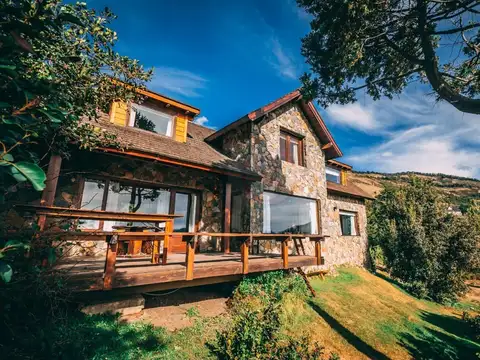 Casa  en venta en miralejos, san martin de los andes, patagonia
