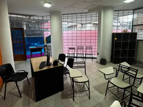 GRAN LOCAL COMERCIAL EN VENTA
