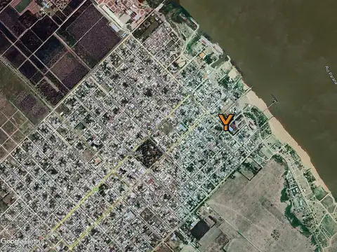 Avenida General San Martin e/ San Lorenzo y De Los Inmigrantes