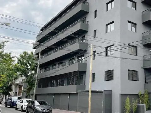 3 DE FEBRERO 100, Piso 2