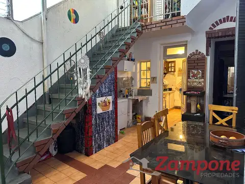 Depto Tipo Casa 4 ambientes con 1 baño