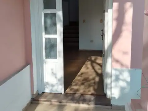 Casa en Venta en La Reja, USD 160.000