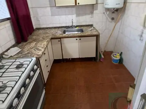 Departamento en Alquiler en Lanús Oeste, $ 350.000