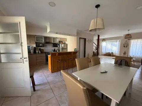 Casa en Venta en Burzaco, USD 150.000
