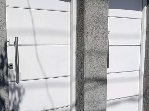 PH 3 AMB. CENTRO COMERCIAL SAN JUAN 1732  ¡ APTO CRÉDITO !