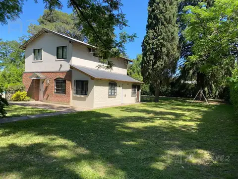 Quinta 7 Ambientes Venta Pileta Francisco Alvarez Moreno - (RESERVADO)