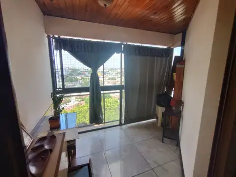 VENDE - APTO CREDITO- 3 AMB CON BALCON Y CCOCHERA ZONA SAN MARTIN