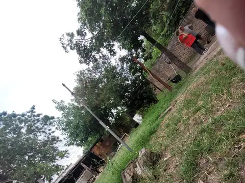 Casa 2 ambientes con 1 baño