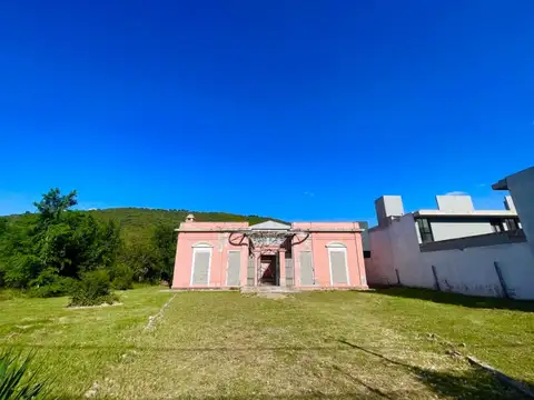 Bartolomé Mitre 600