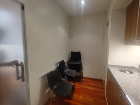 Oficina en Venta 42 años