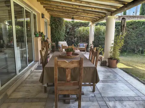 Casa en Venta en Chacras de Coria, USD 320.000