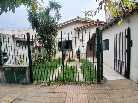 VENTA CASA LANUS OESTE APTA CREDITO- NUEVO VALOR