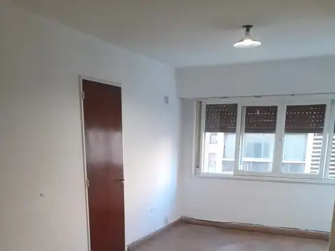 6 600, Piso 3