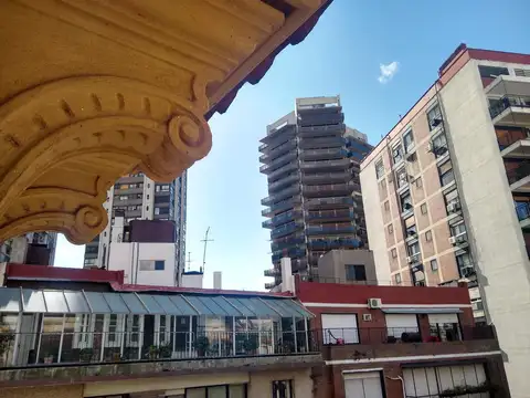 Oficina en Venta 100 años