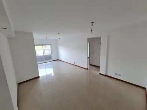 Departamento en Venta en Villa Luzuriaga, USD 75.000