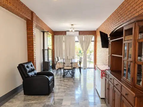 Casa en Venta en Barrio Malvinas, USD 135.000