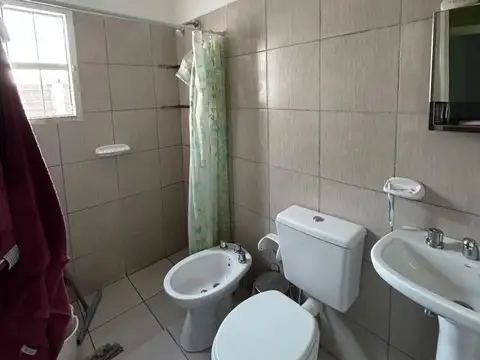 VENDE CASA EN UNIVERSITARIO DE HORIZONTE II