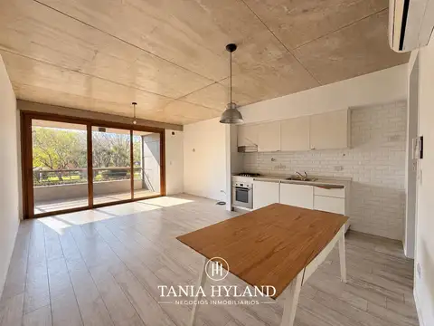 Departamento en Venta en La Lucila Libertador / Río, USD 235.000