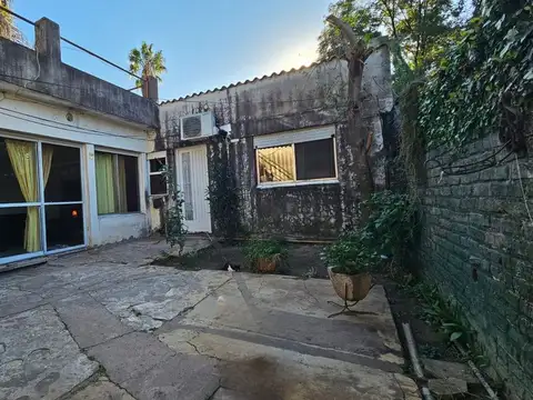 Depto Tipo Casa en Venta de 4 dormitorios
