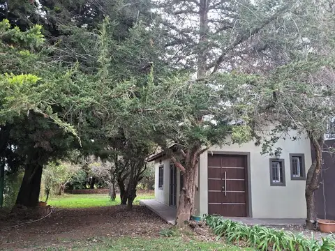 Casa 4 ambientes con 1 baño