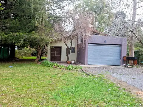 Venta Casa, 4 ambientes, pileta, 1.120 m2 de lote, Parque Sakura, calle Rubén Darío al 200, Exaltación de la Cruz