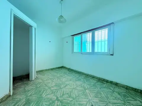 Depto Tipo Casa en Venta en Lomas de Zamora, USD 47.000