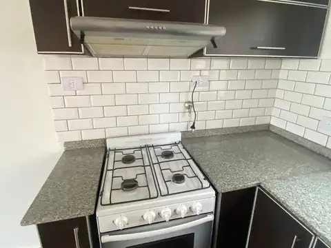 Depto Tipo Casa en Alquiler de 3 ambientes